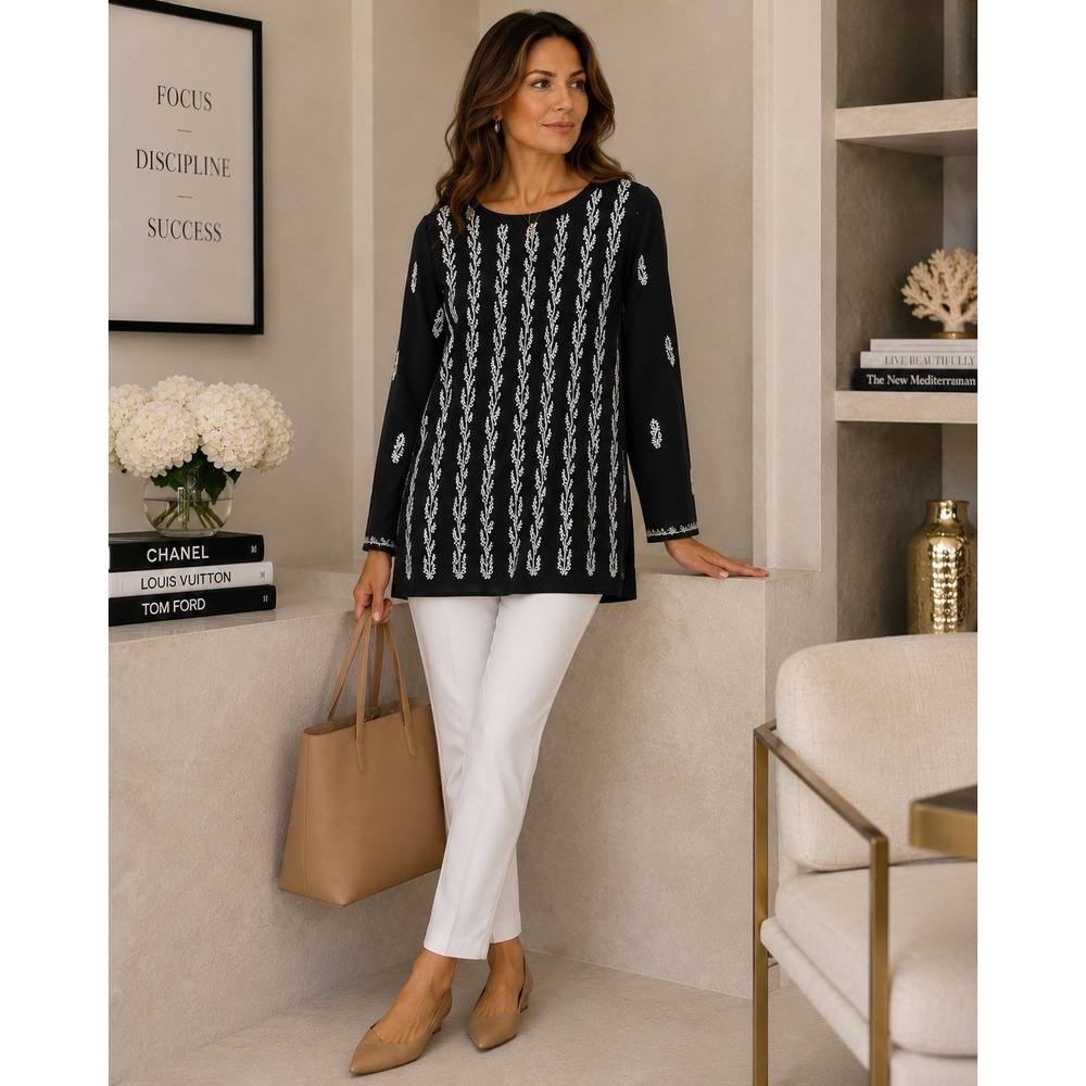 Soft Surroundings Tunic Top M Black White Embroidered Bohemian Career Coastal